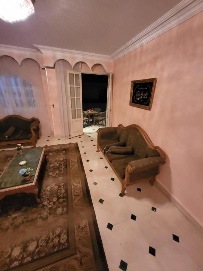 Hk Pyramids Guest House Kairó Kültér fotó